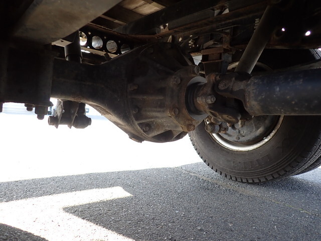 いすゞエルフクレーン3段小型（2t・3t）[写真18]