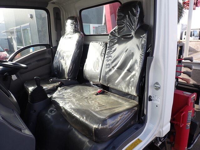 いすゞエルフクレーン3段小型（2t・3t）[写真35]