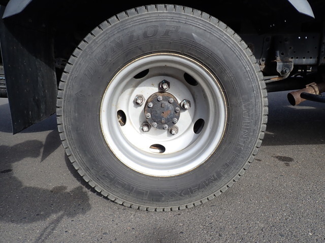 いすゞエルフクレーン3段小型（2t・3t）[写真38]