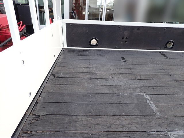 いすゞエルフクレーン3段小型（2t・3t）[写真07]