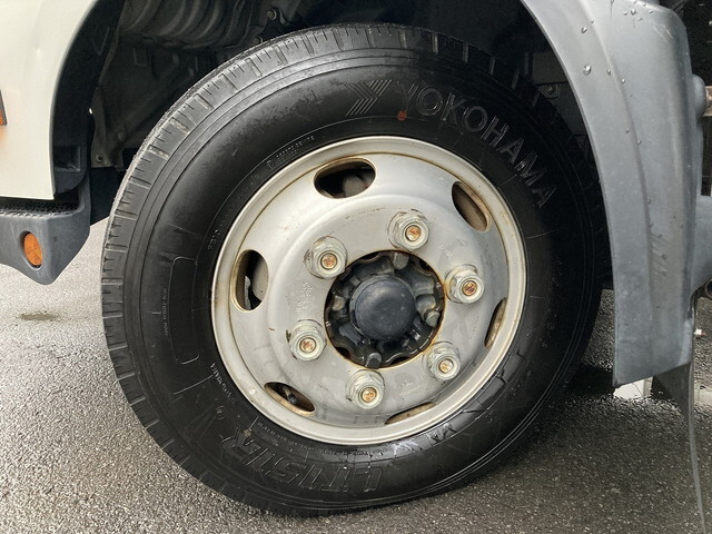 日野デュトロパネルバン小型（2t・3t）[写真25]