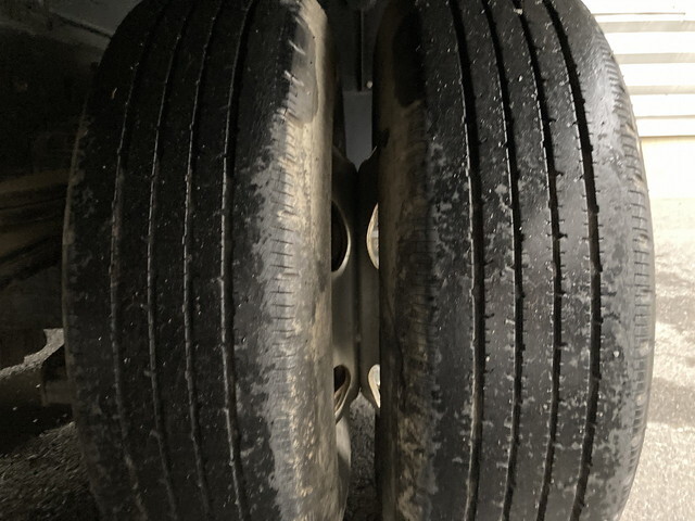 日野デュトロパネルバン小型（2t・3t）[写真37]