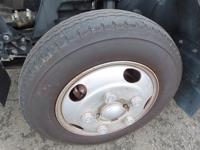 三菱ふそうキャンターダンプ小型（2t・3t）[写真12]