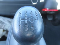 いすゞエルフ散水車小型（2t・3t）[写真24]