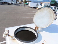 いすゞエルフ散水車小型（2t・3t）[写真31]