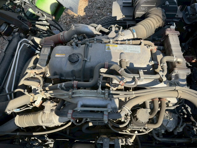 いすゞギガコンテナ専用車大型（10t）[写真29]