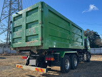 いすゞギガコンテナ専用車大型（10t）[写真02]