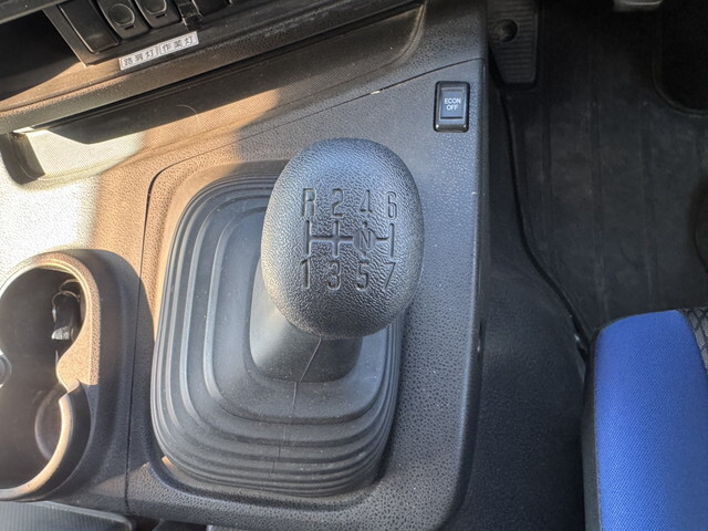 いすゞギガコンテナ専用車大型（10t）[写真34]