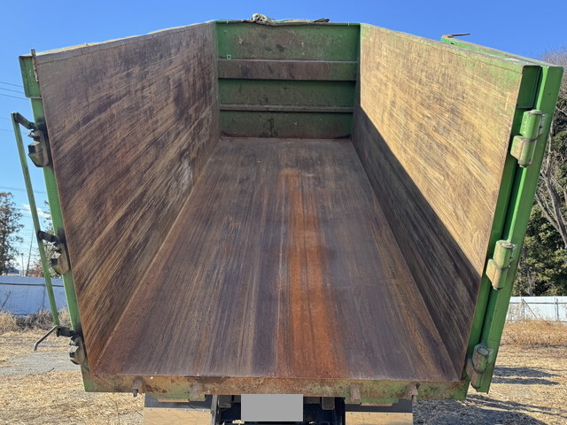 いすゞギガコンテナ専用車大型（10t）[写真07]