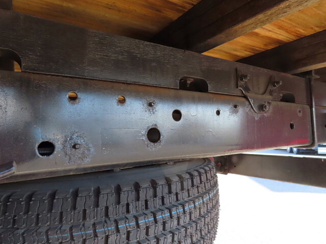 日野レンジャー平ボディ中型（4t）[写真11]