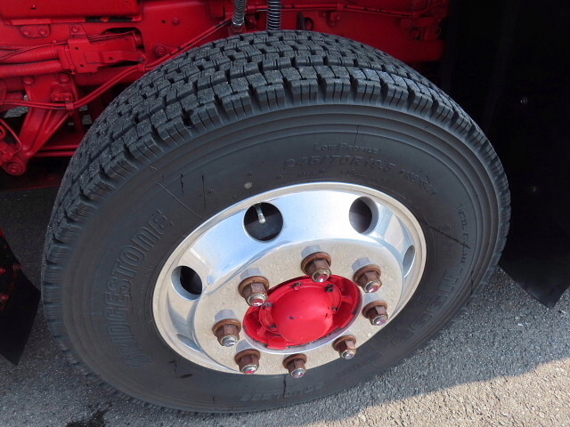 いすゞギガアルミウイング大型（10t）[写真15]