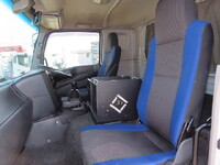 いすゞギガアルミウイング大型（10t）[写真23]