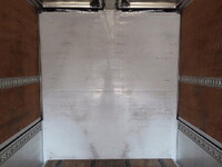 いすゞギガアルミウイング大型（10t）[写真33]