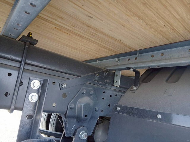 いすゞエルフアルミバン小型（2t・3t）[写真14]