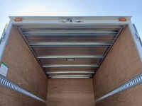 いすゞエルフアルミバン小型（2t・3t）[写真22]