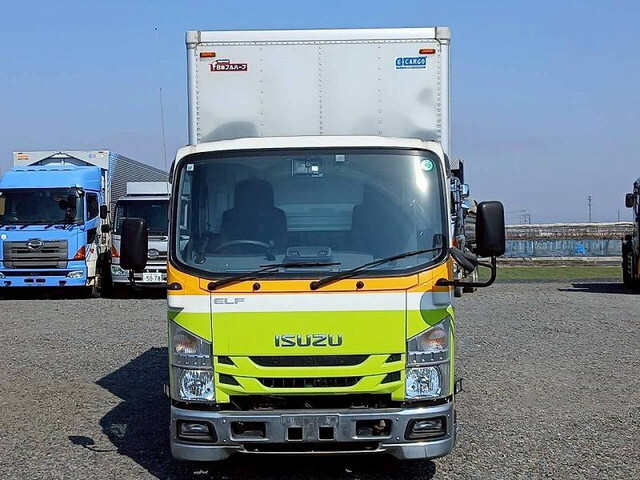 いすゞエルフアルミバン小型（2t・3t）[写真05]