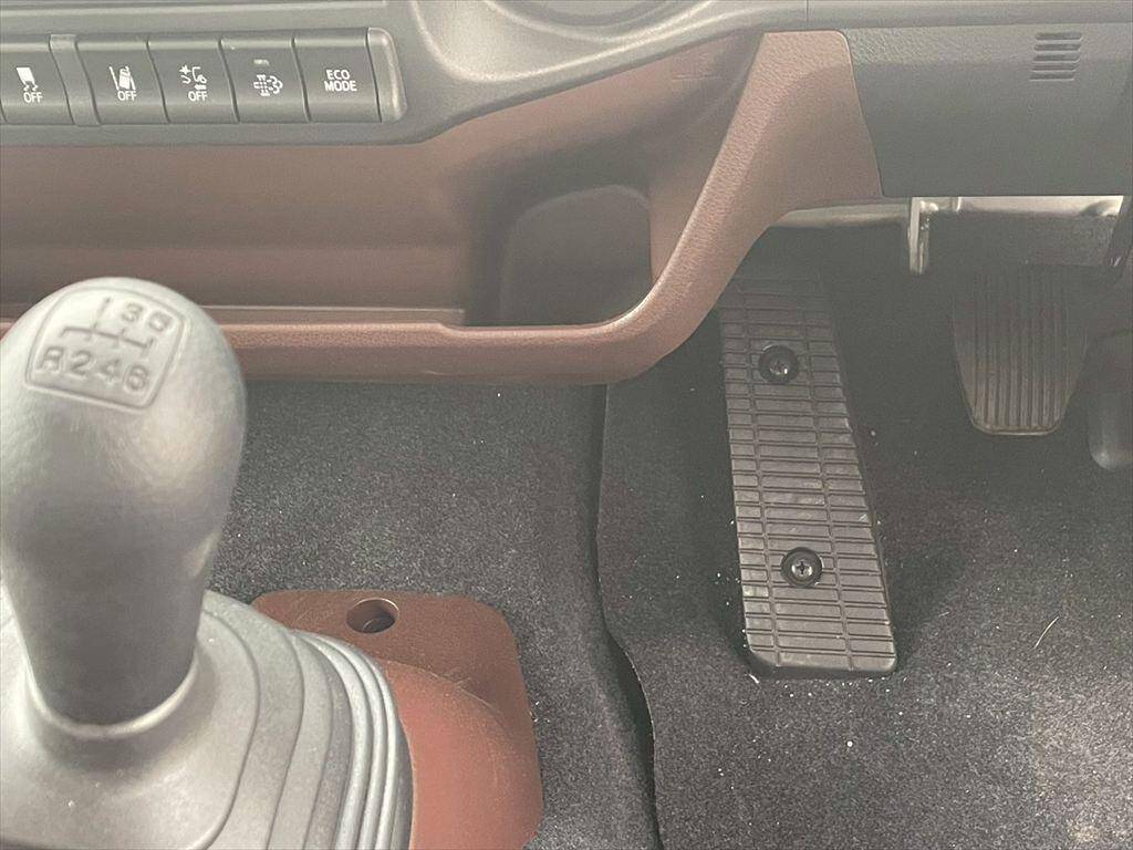 日野レンジャー冷凍車（冷蔵車）中型（4t）[写真23]