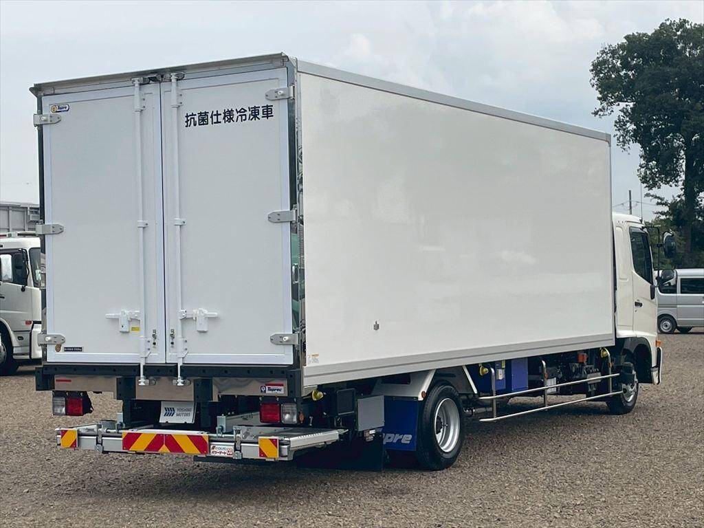 日野レンジャー冷凍車（冷蔵車）中型（4t）[写真04]