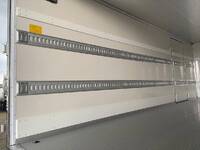 日野レンジャー冷凍車（冷蔵車）中型（4t）[写真10]