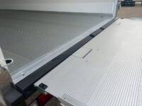 日野レンジャー冷凍車（冷蔵車）中型（4t）[写真14]