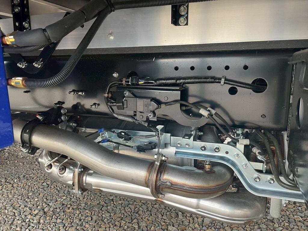 日野レンジャー冷凍車（冷蔵車）中型（4t）[写真16]