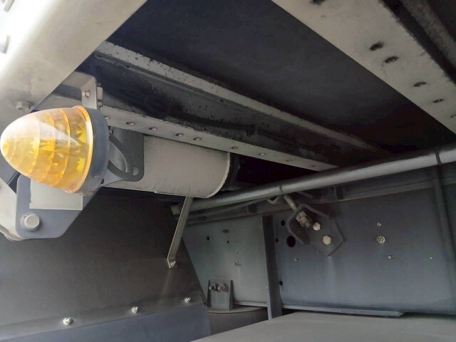 日野プロフィアアルミウイング大型（10t）[写真27]