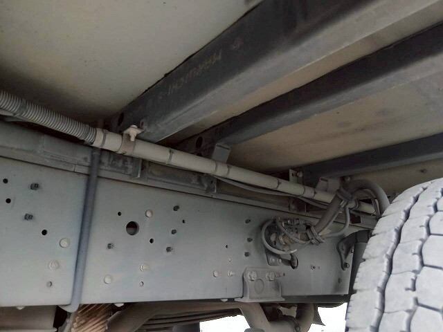 日野プロフィアアルミウイング大型（10t）[写真33]