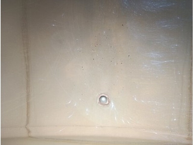 いすゞフォワード散水車中型（4t）[写真11]