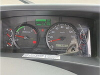 いすゞフォワード散水車中型（4t）[写真27]