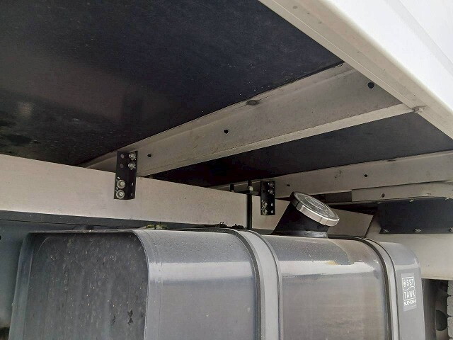 日野レンジャー冷凍車（冷蔵車）中型（4t）[写真37]