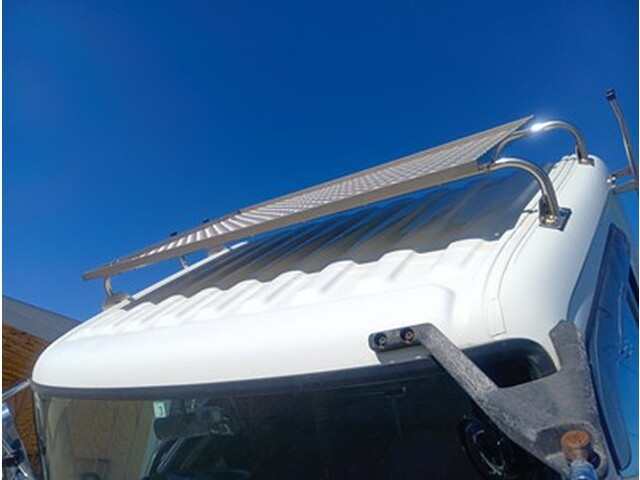 日野レンジャー平ボディ中型（4t）[写真13]