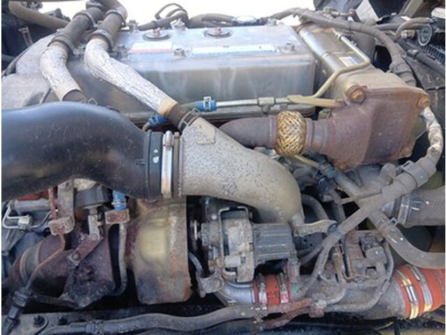 日野レンジャー平ボディ中型（4t）[写真15]