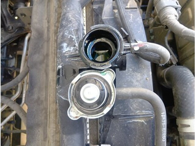 日野レンジャー平ボディ中型（4t）[写真17]