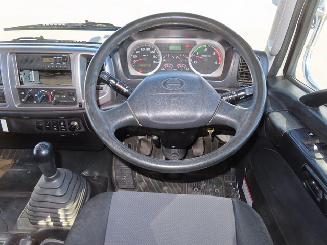 日野レンジャーダンプ中型（4t）[写真20]