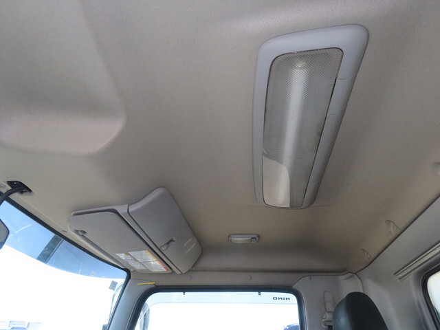 日野レンジャーダンプ中型（4t）[写真21]