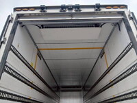 日野プロフィア冷凍車（冷蔵車）大型（10t）[写真11]