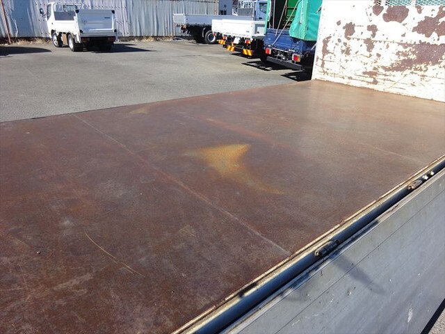 三菱ふそうキャンターアルミブロック小型（2t・3t）[写真20]