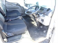 三菱ふそうキャンターアルミブロック小型（2t・3t）[写真23]