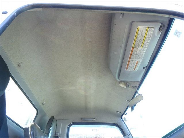 三菱ふそうキャンターアルミブロック小型（2t・3t）[写真24]