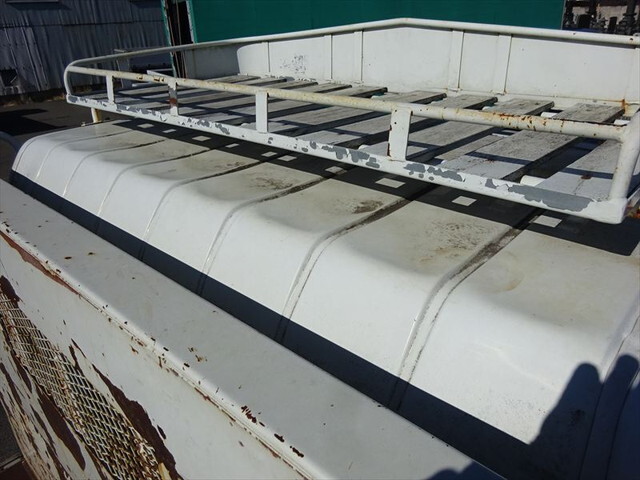 三菱ふそうキャンターアルミブロック小型（2t・3t）[写真32]