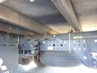 三菱ふそうキャンターアルミブロック小型（2t・3t）[写真08]