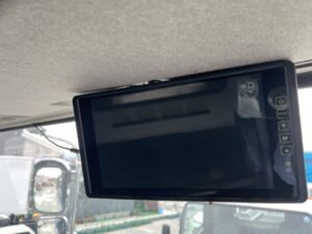 いすゞギガダンプ大型（10t）[写真13]