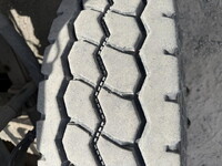 UDトラックスクオンミキサー車（コンクリートミキサー）大型（10t）[写真12]