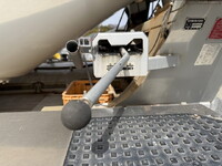 UDトラックスクオンミキサー車（コンクリートミキサー）大型（10t）[写真15]