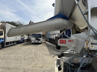 UDトラックスクオンミキサー車（コンクリートミキサー）大型（10t）[写真19]