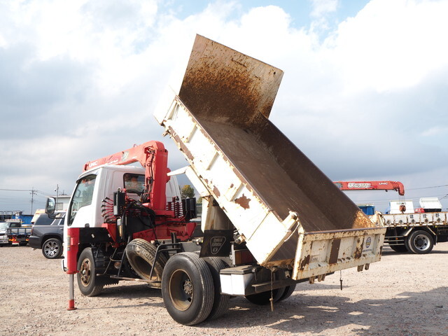 いすゞエルフダンプ・クレーン付小型（2t・3t）[写真02]