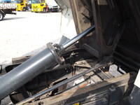 いすゞエルフダンプ・クレーン付小型（2t・3t）[写真30]