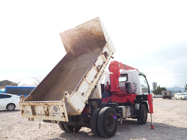 いすゞエルフダンプ・クレーン付小型（2t・3t）[写真04]