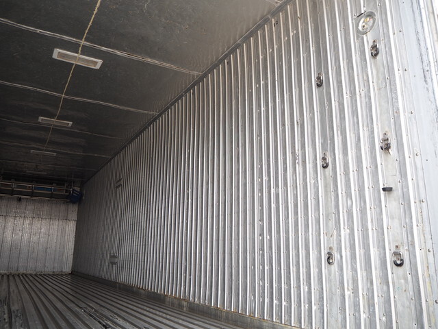 三菱ふそうスーパーグレート冷凍車（冷蔵車）大型（10t）[写真28]