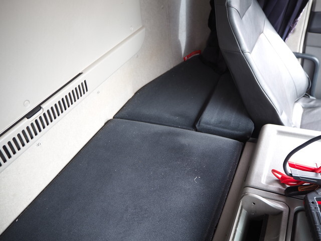 三菱ふそうスーパーグレート冷凍車（冷蔵車）大型（10t）[写真34]